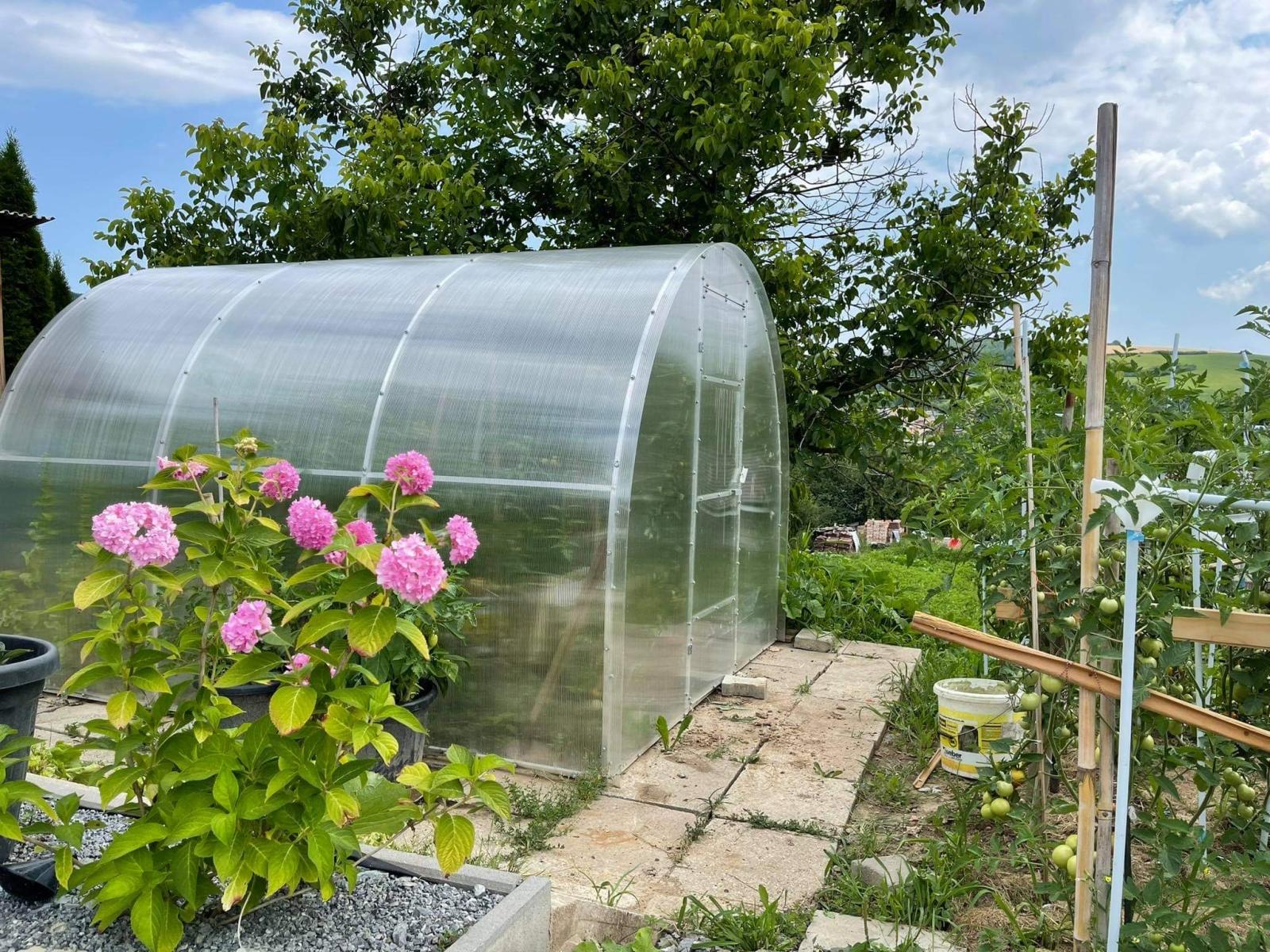 Záhradny skleník HLINIK / POLYKARBONÁT 3 x 3 m