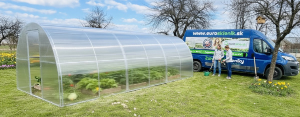 Eurosklenik CLASIC 300 -hliníkový skleník s komôrkovým polykarbonátom 9