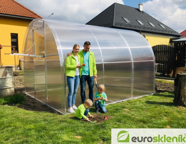 Eurosklenik CLASSIC 200-hliníkový skleník s polykarbonátom 3