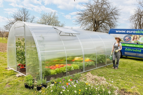 Eurosklenik CLASSIC 200-hliníkový skleník s polykarbonátom 9