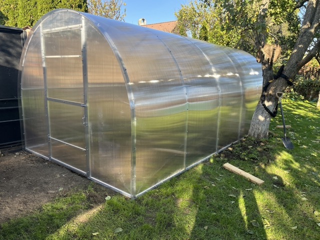 Realizácia skleníka 5